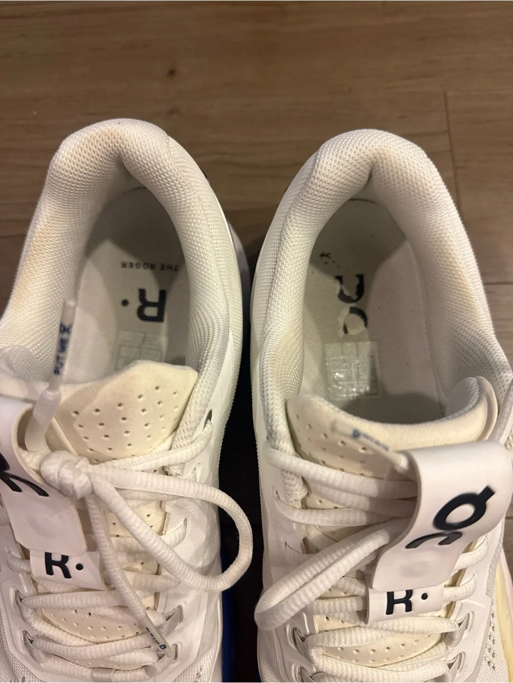 On Running running men